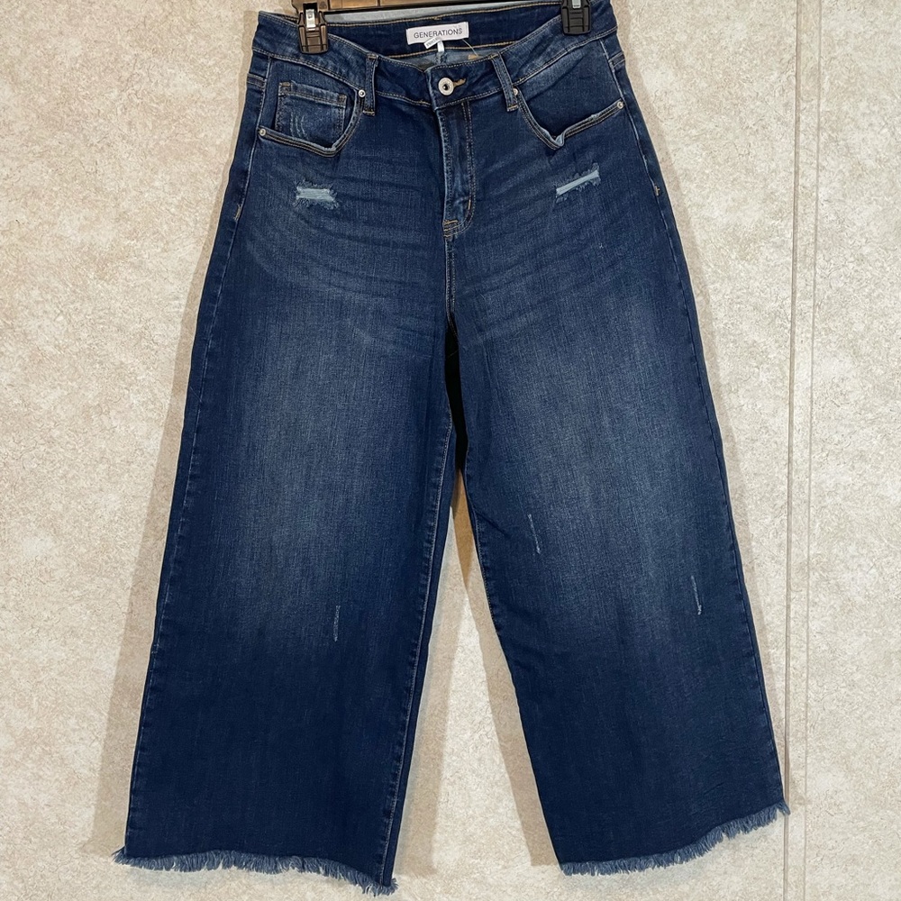 Generations Dark wash WIDE-LEG Raw Fringe Hem Sz 7 Juniors Boutique Jeans Denim